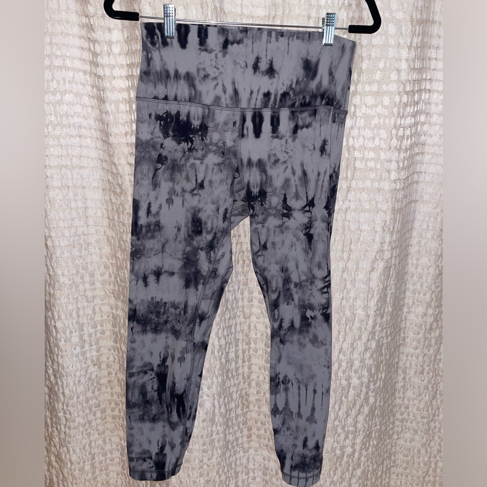 Align. Tye Dye Lulu Leggings